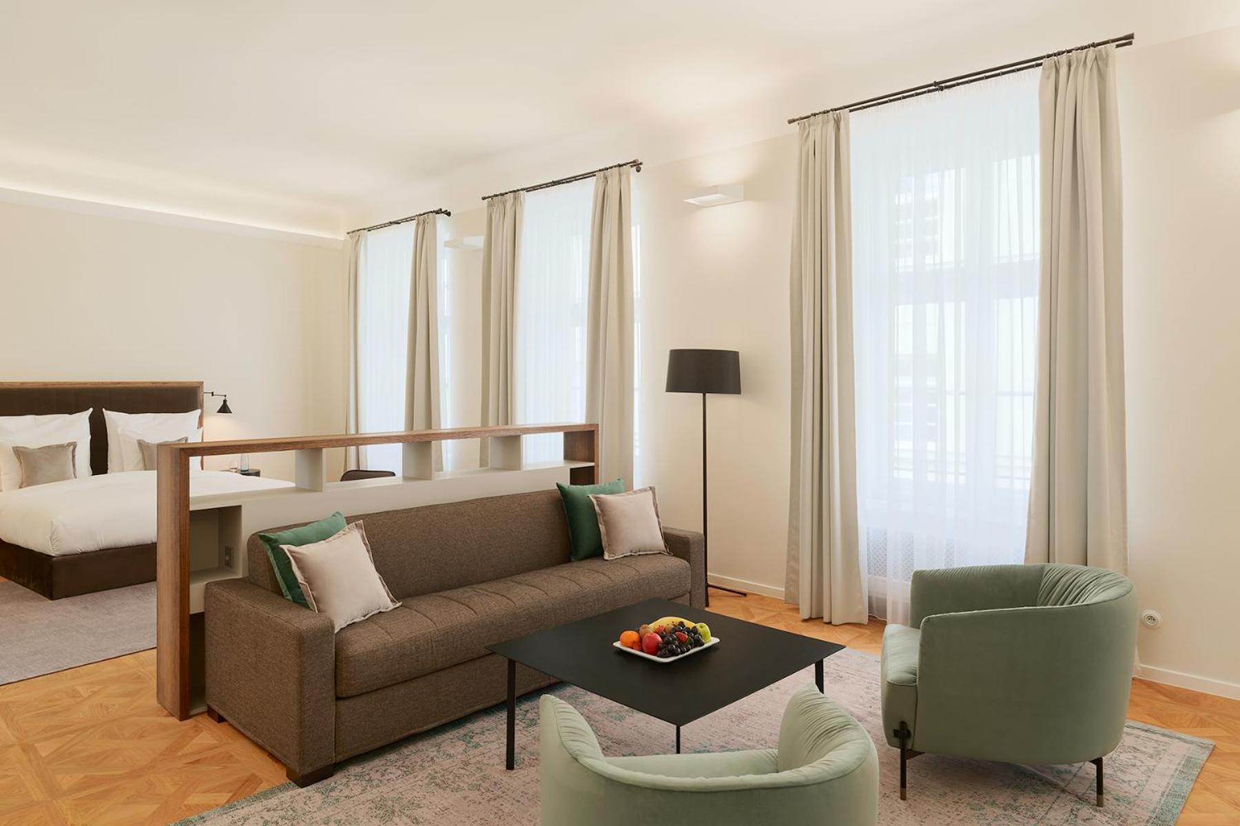 Hotel Cube Прага Екстериор снимка